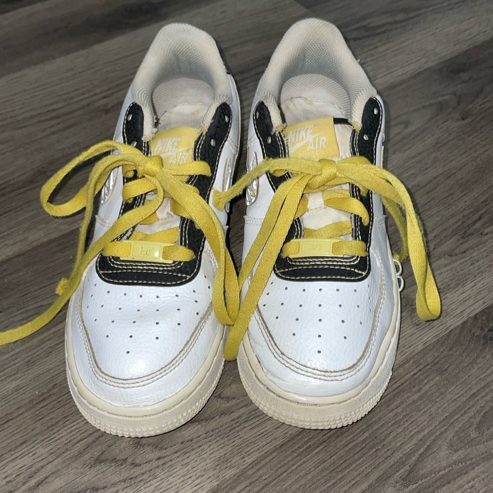 Size 5 boy Nike Air Force 1